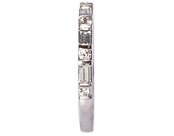14K WHITE GOLD ROUND AND BAGUETTE DIAMOND BAND 