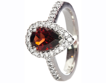 14K WHITE GOLD PEAR SHAPED GARNET AND PAVE DIAMOND RING