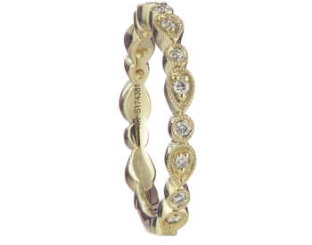 14K YELLOW GOLD ROUND AND PEAR SHAPED BEAD SET DIAMOND STACK BAND 