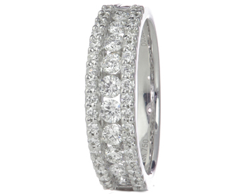 18K WHITE GOLD TRIPLE ROW ROUND DIAMOND CENTER AND PAVE DIAMOND EDGE BAND